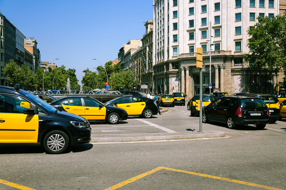 Такси из Барселоны в Мадрид